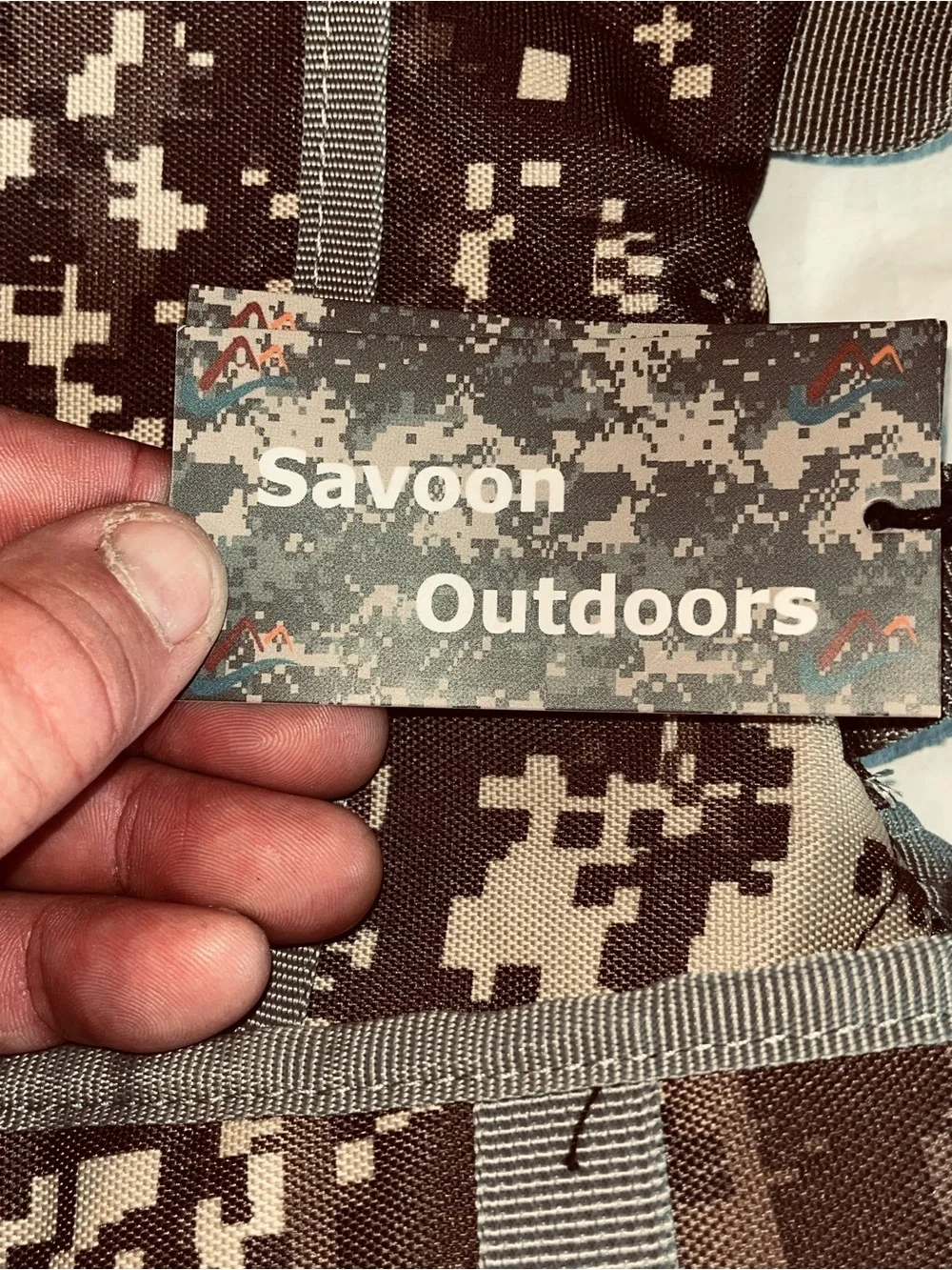 Savoon Outdoors 2L Hydration Backpack w/ Bladder NWT Digital Camo Hiking Running